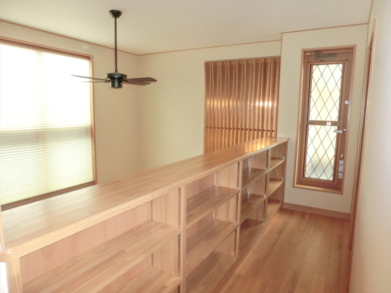 木のぬくもりに包まれ、たっぷりの収納で暮らしが整う家